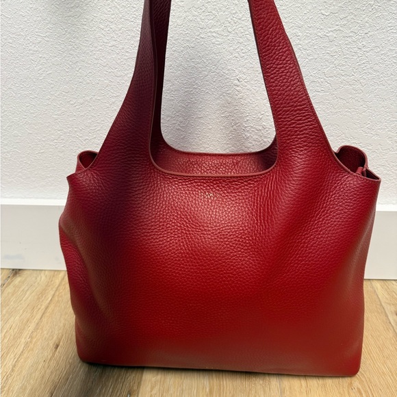 Cuyana Classic Structured Tote Large Red Pebbled Leather Minimalist Bag - Picture 2 of 16